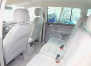 Volkswagen Touran 6
