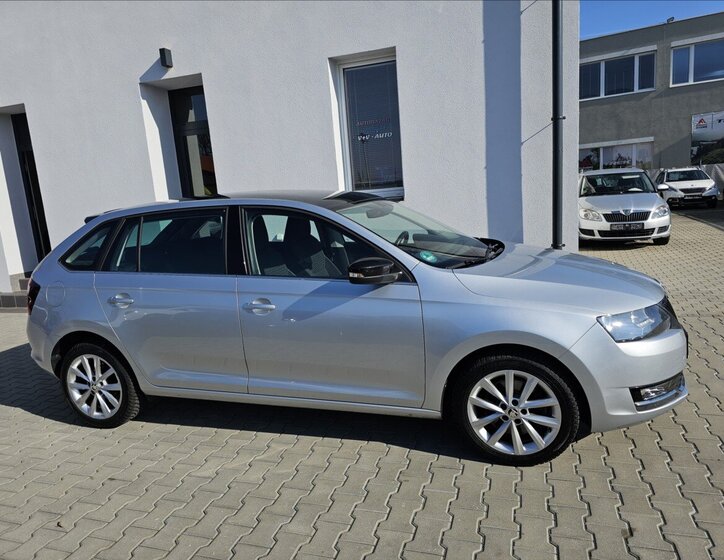 Škoda Rapid Hatchback 999,0 81 kw