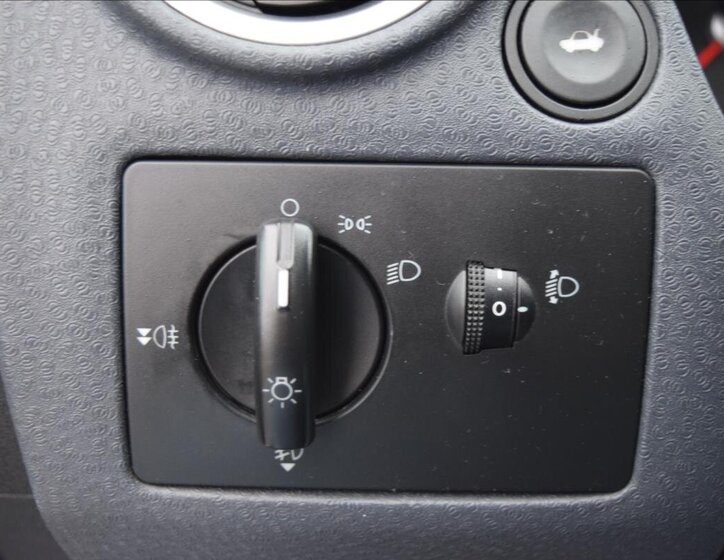 Ford Fusion Kombi 1,4 l 59 kw