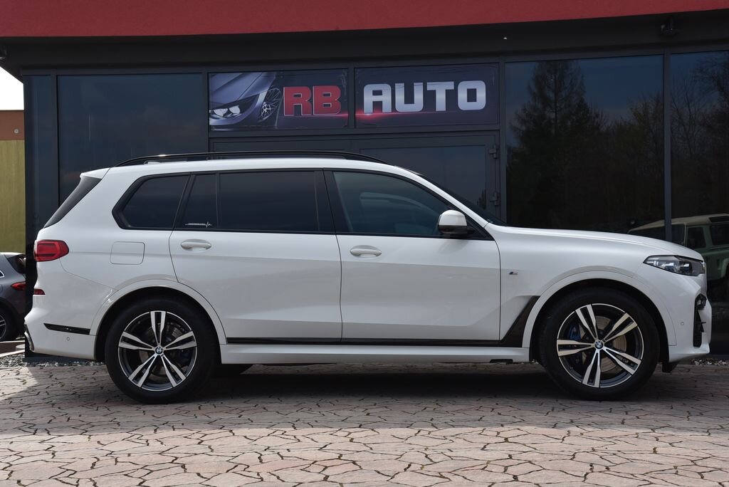 BMW X7 SUV / Terénní 3,0 l 195 kw