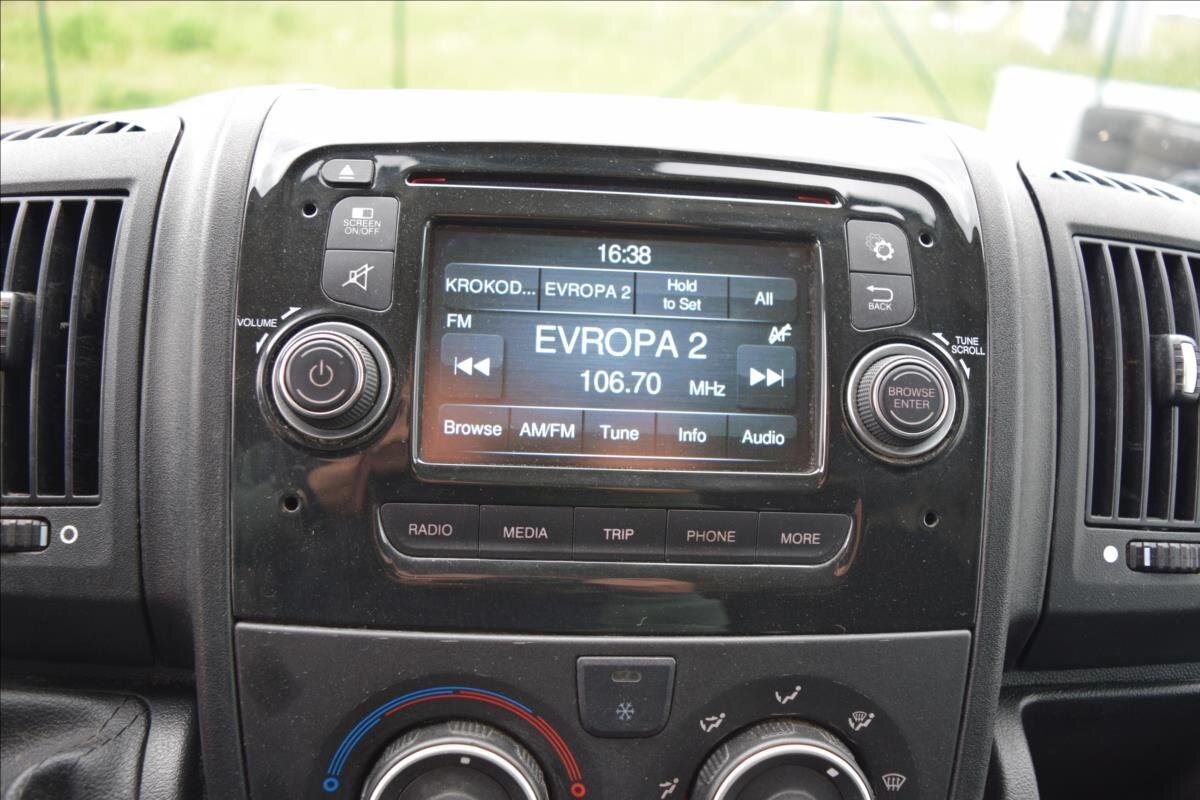 Peugeot Boxer Skříň 2,0 l 120 kw