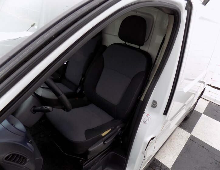 Opel Vivaro Užitková 1,6 l 70 kw