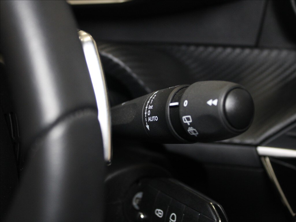 Peugeot 2008 SUV / Terénní 1,2 l 96 kw