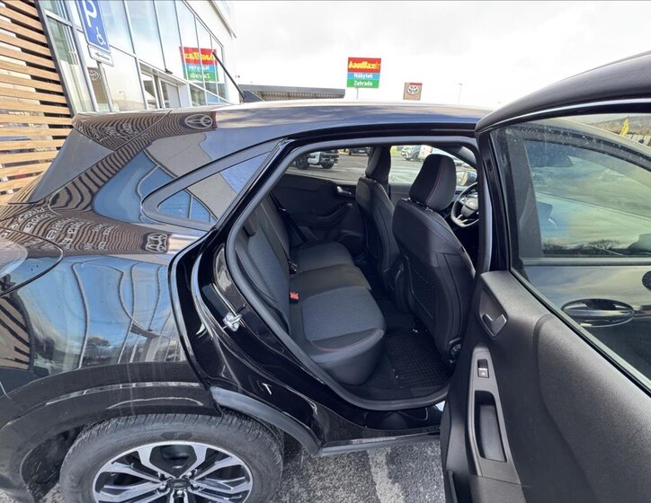 Ford Puma SUV / Terénní 999,0 91 kw