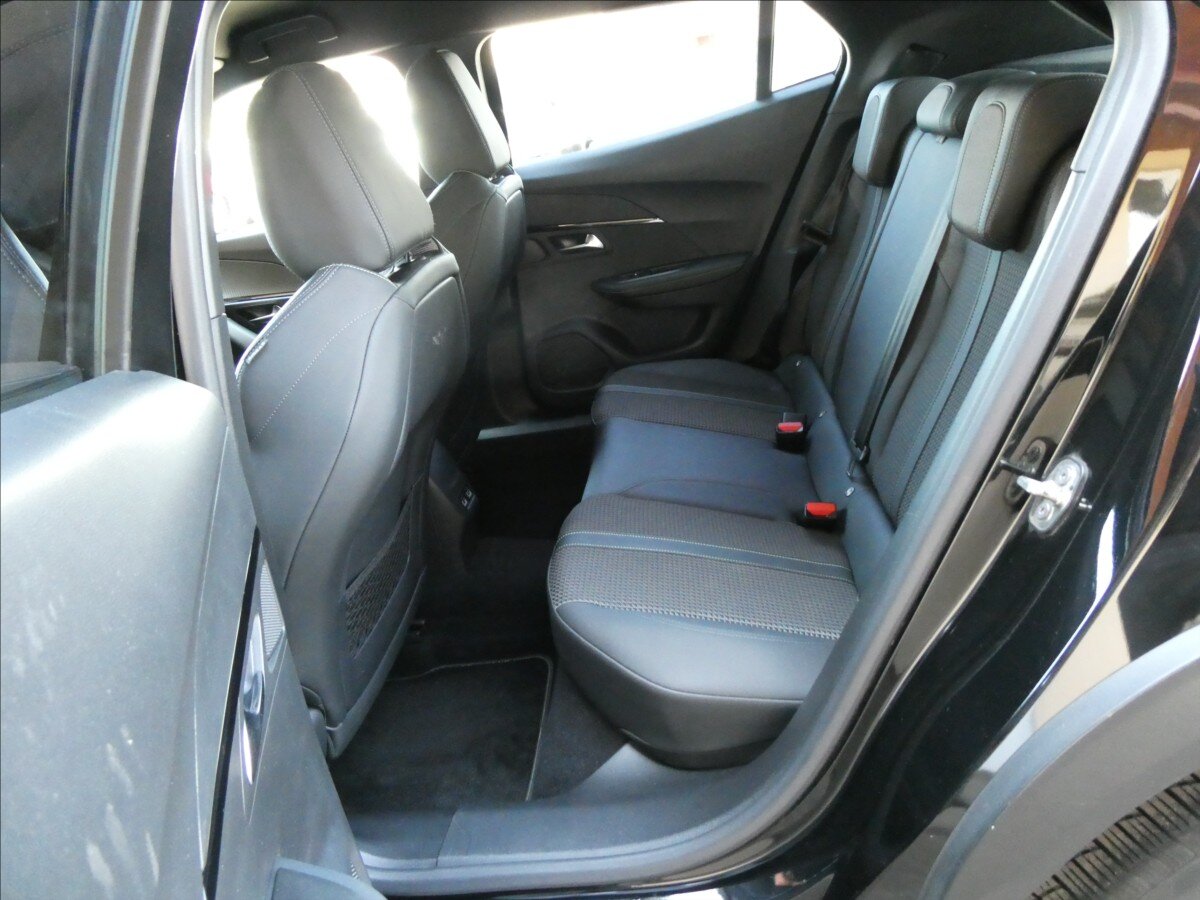 Peugeot 2008 SUV / Terénní 1,2 l 96 kw