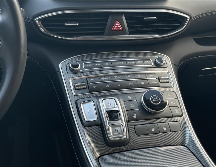 Hyundai Santa Fe SUV / Terénní 2,2 l 142 kw