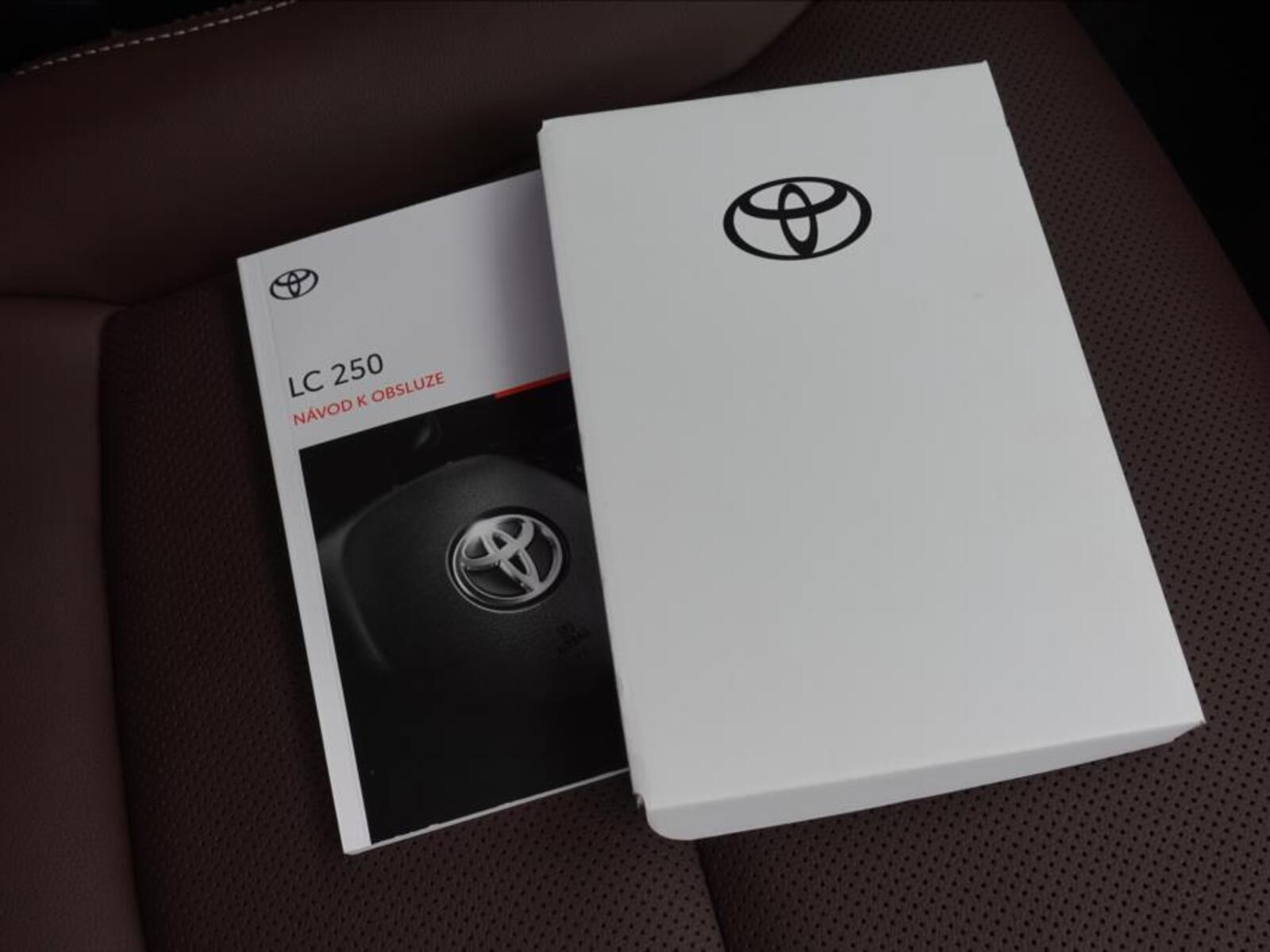 Toyota Land Cruiser 40