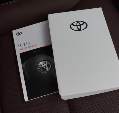 Toyota Land Cruiser 40