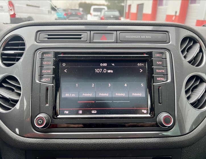 Volkswagen Tiguan SUV 2,0 l 110 kw