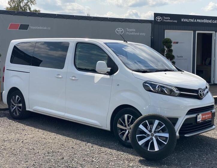 Toyota ProAce Verso 2