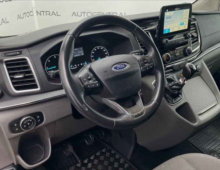 Ford Tourneo Custom MPV 2,0 l 96 kw
