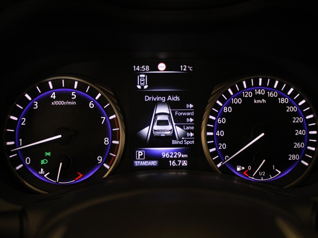 Infiniti Q60 Kupé 3,0 l 298 kw