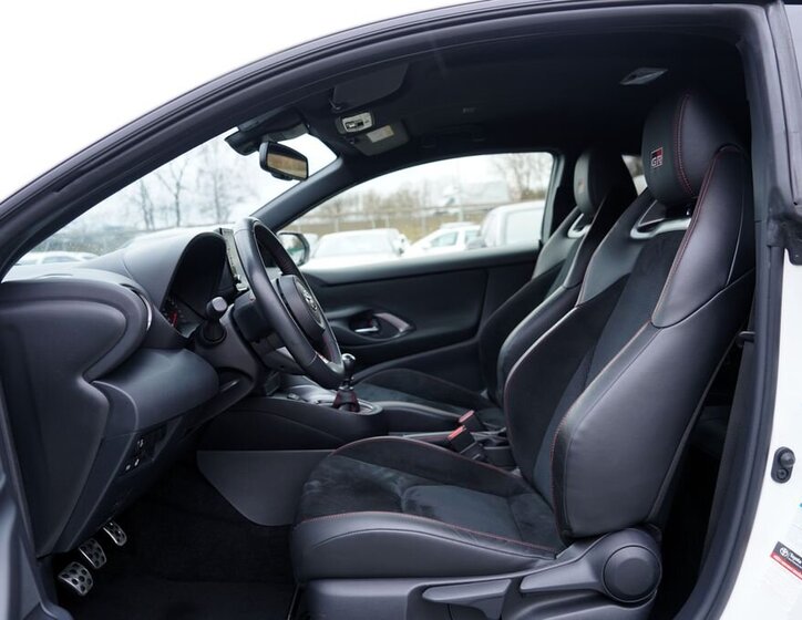 Toyota Ostatní Hatchback 1,6 l 192 kw