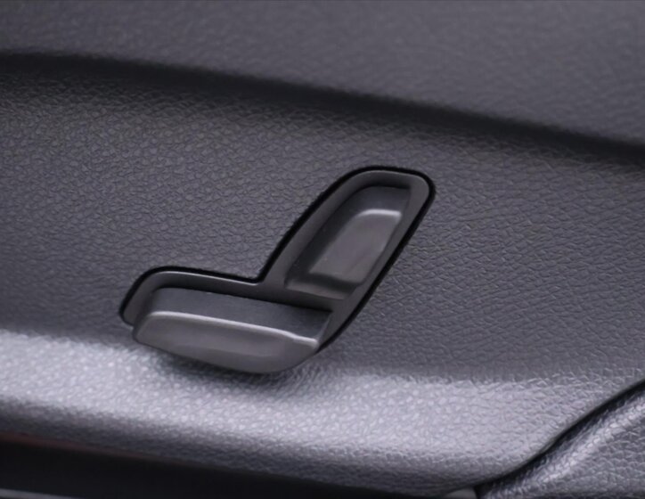 Mercedes-Benz GLC 19