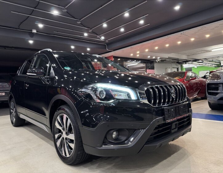 Suzuki SX4 S-Cross 11