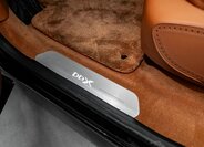 Aston Martin Ostatní SUV 4,0 l 405 kw