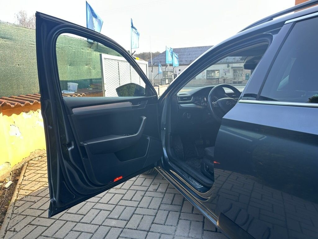 Škoda Superb Kombi 2,0 l 140 kw