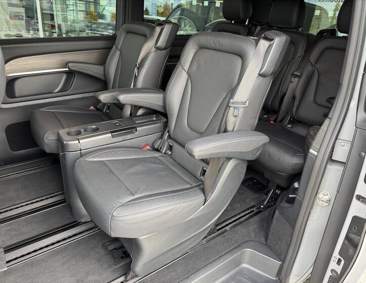 Mercedes-Benz Třídy V 28