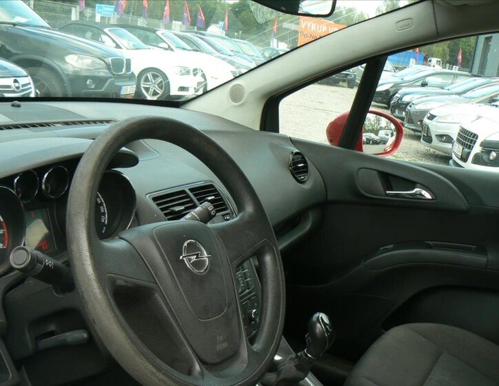 Opel Meriva Hatchback 1,4 l 74 kw