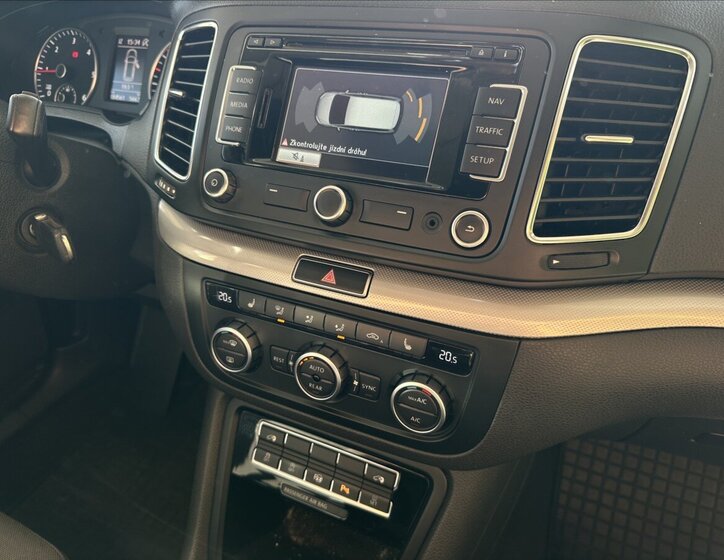 Volkswagen Sharan MPV 2,0 l 130 kw