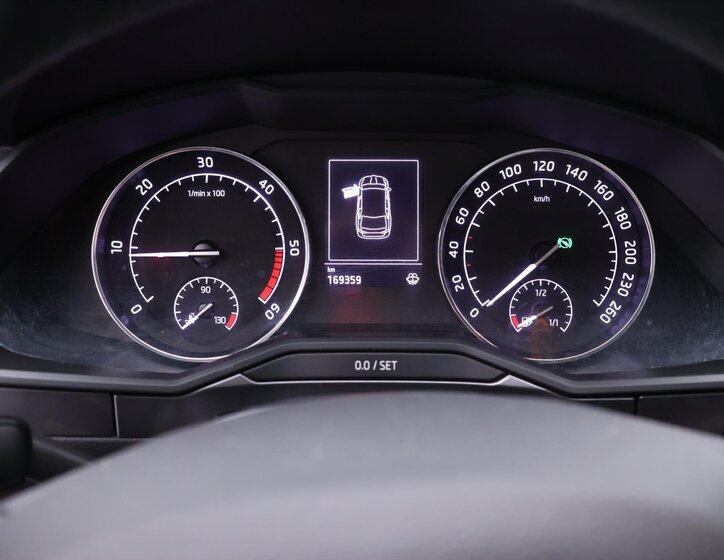 Škoda Superb Kombi 2,0 l 110 kw