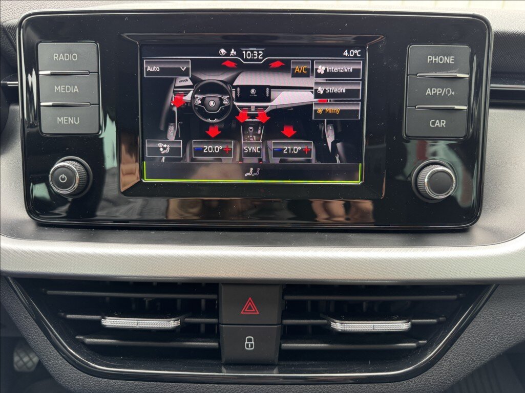 Škoda Scala Hatchback 999,0 70 kw