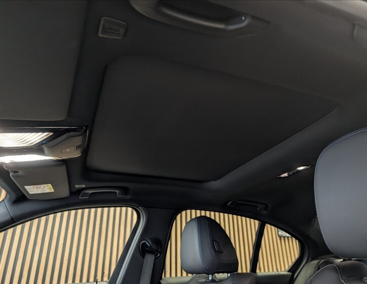 BMW Řada 3 Sedan 2,0 l 135 kw