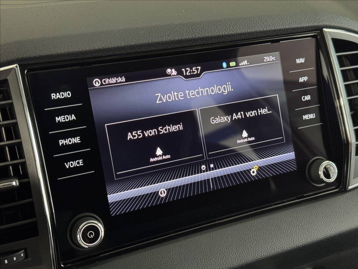 Škoda Karoq SUV / Terénní 1,5 l 110 kw