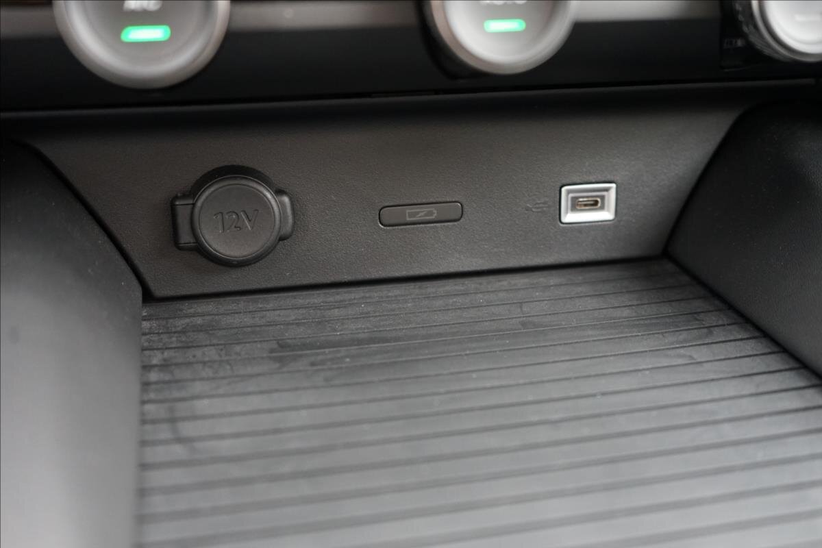 Citroën C5 X Hatchback 1,6 l 133 kw