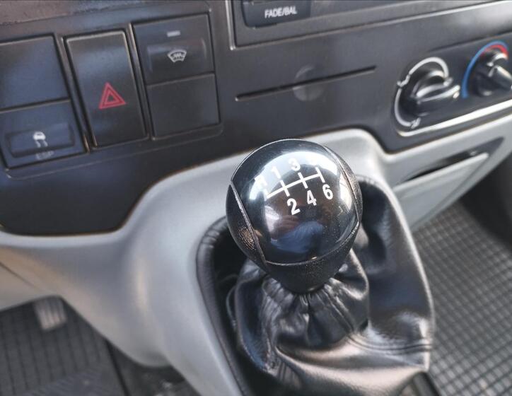 Ford Transit 13