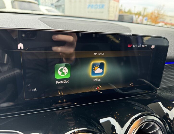 Mercedes-Benz GLB SUV 1,3 l 120 kw