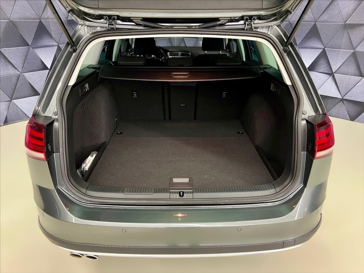 Volkswagen Golf Kombi 2,0 l 135 kw