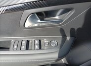Peugeot 208 24