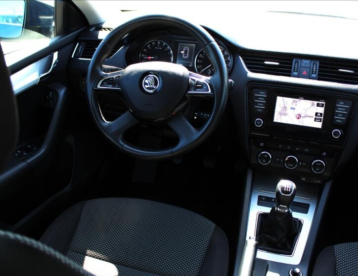 Škoda Octavia Kombi 2,0 l 110 kw