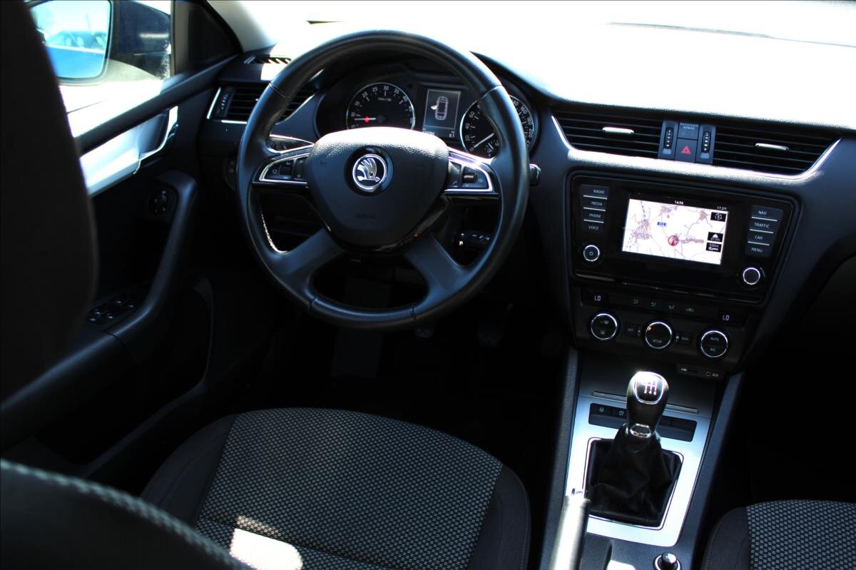 Škoda Octavia Kombi 2,0 l 110 kw