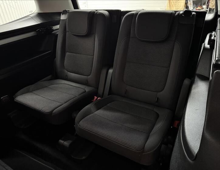 Volkswagen Sharan 32