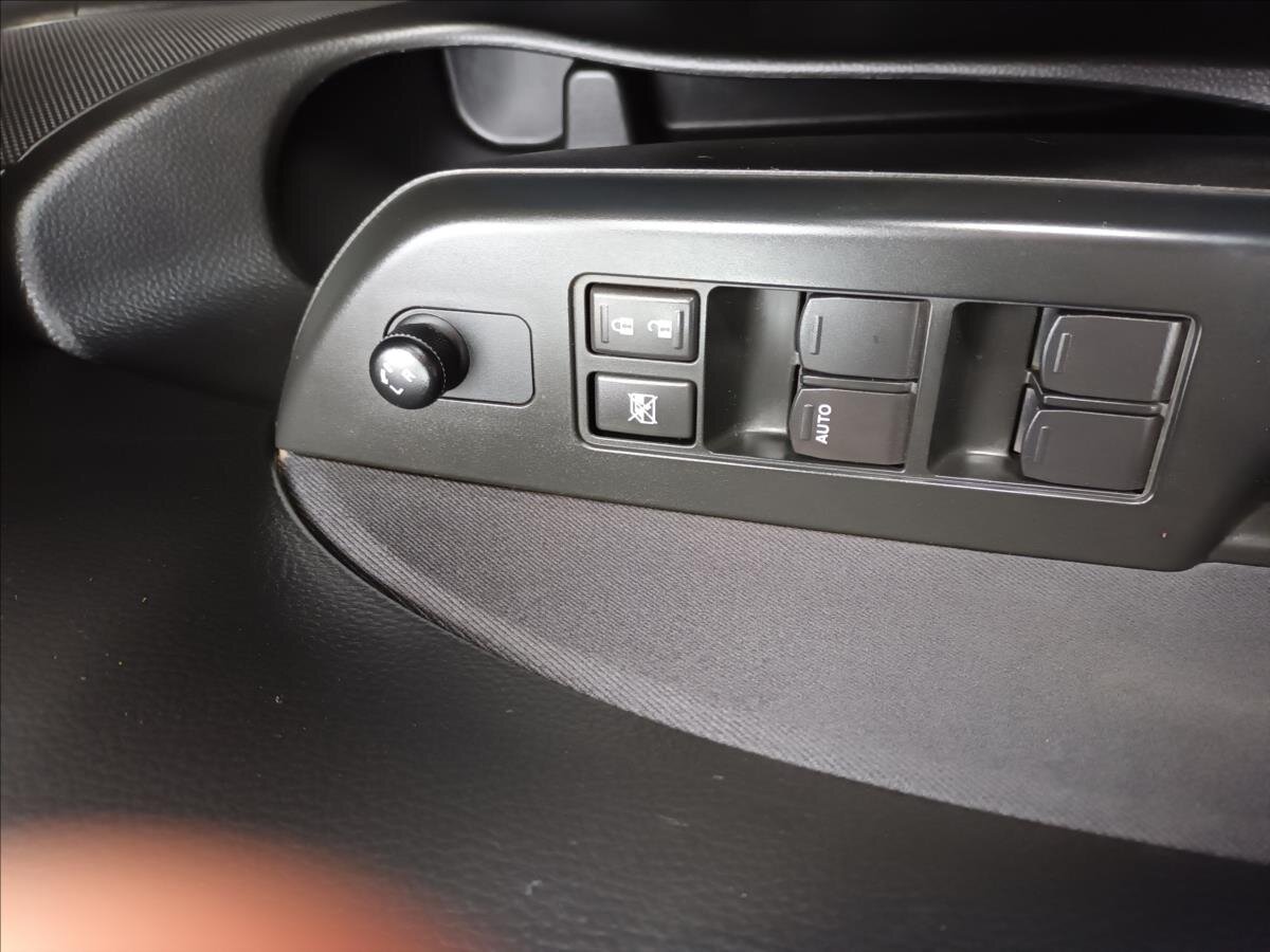 Suzuki Swift Hatchback 1,2 l 69 kw