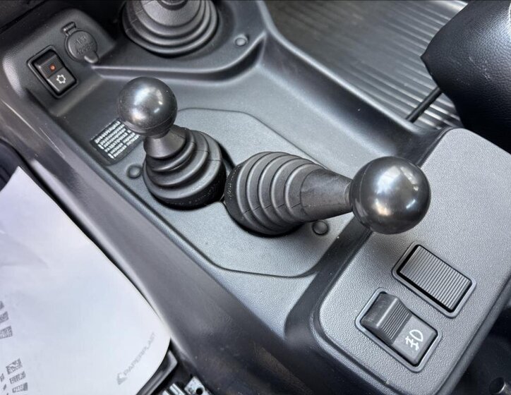 Lada Niva Ostatní 1,7 l 61 kw