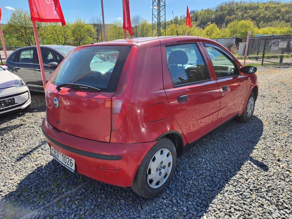 Fiat Punto Hatchback 1,2 l 44 kw