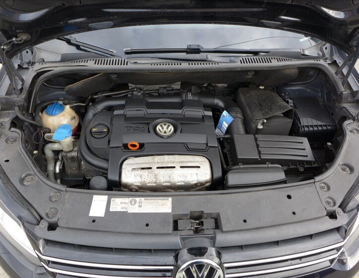 Volkswagen Touran Kombi 1,4 l 103 kw