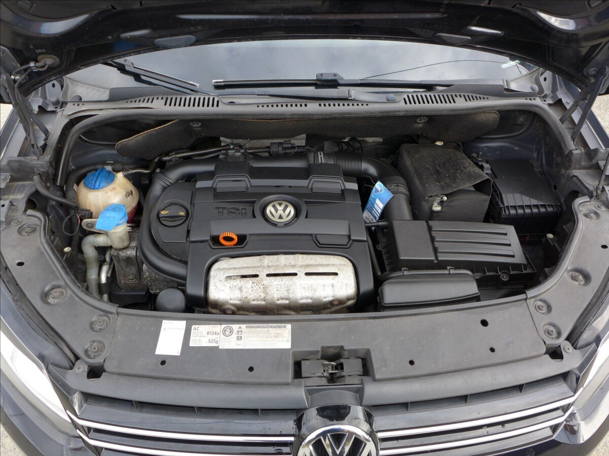 Volkswagen Touran Kombi 1,4 l 103 kw