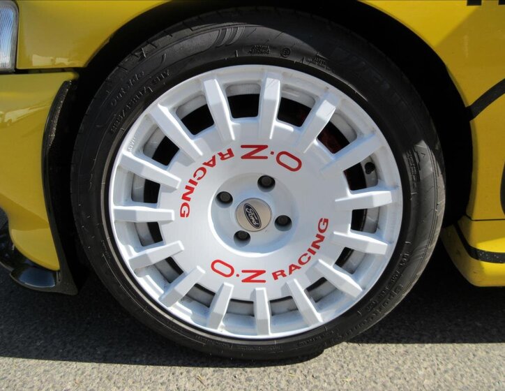 Ford Escort Hatchback 2,0 l 235 kw