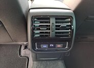 Volkswagen Passat 10