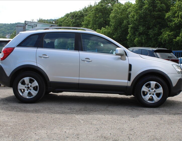 Opel Antara SUV / Terénní 2,0 l 110 kw
