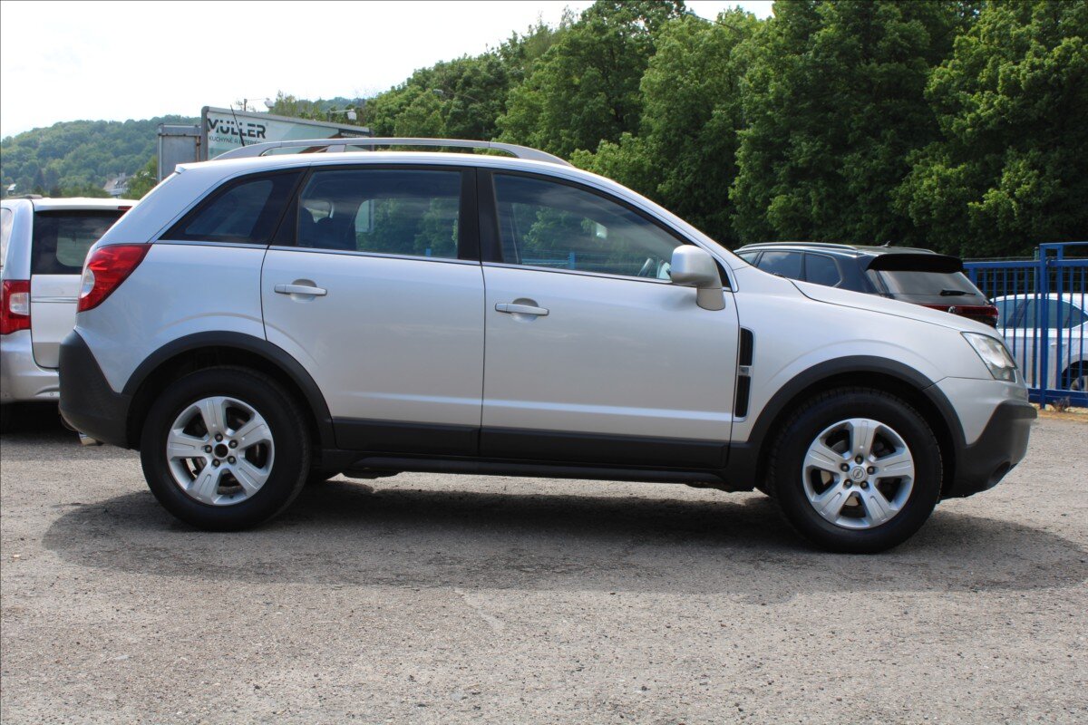 Opel Antara SUV / Terénní 2,0 l 110 kw