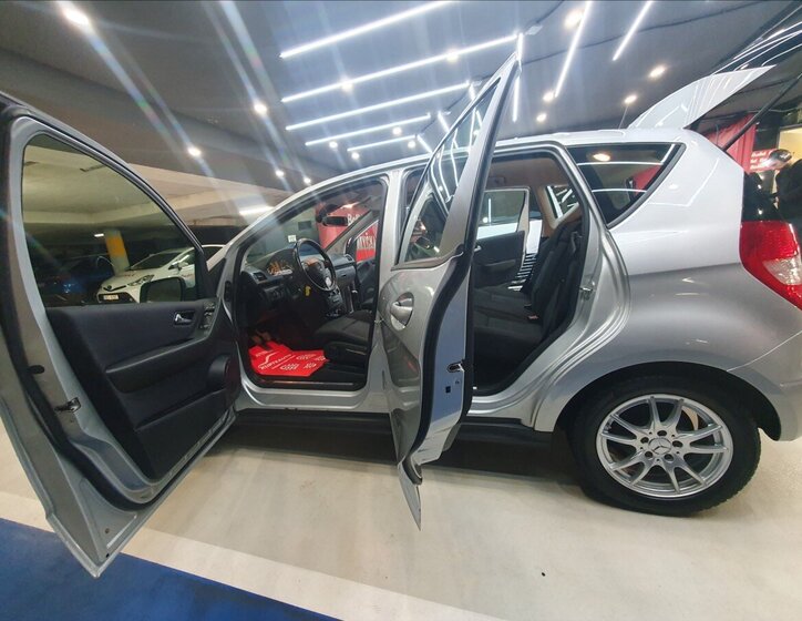 Mercedes-Benz Třídy A Hatchback 1,5 l 70 kw