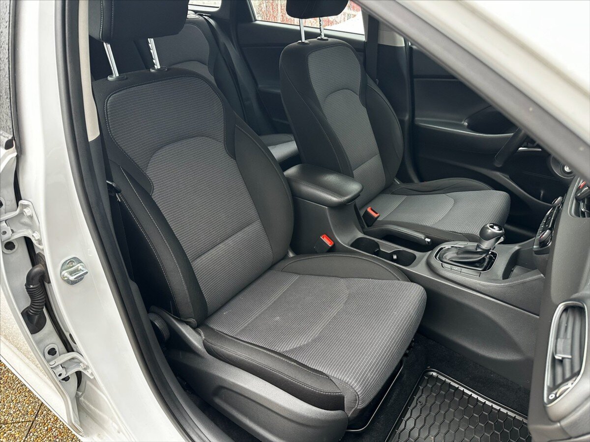 Hyundai i30 Kombi 1,6 l 85 kw