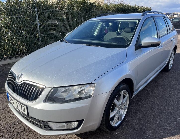 Škoda Octavia Kombi 1,6 l 77 kw