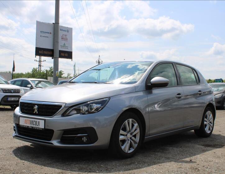 Peugeot 308 1