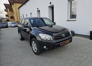 Toyota RAV4 Kombi 2,2 l 100 kw